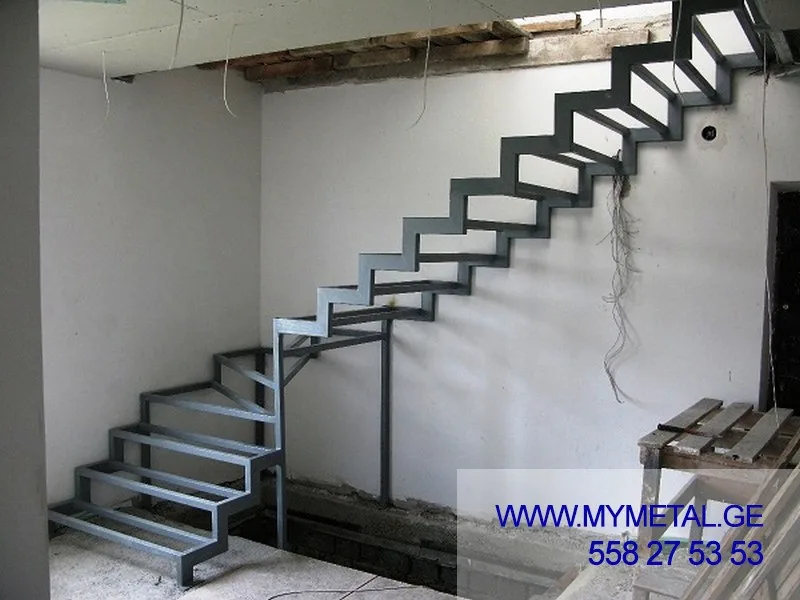 Staircase #005